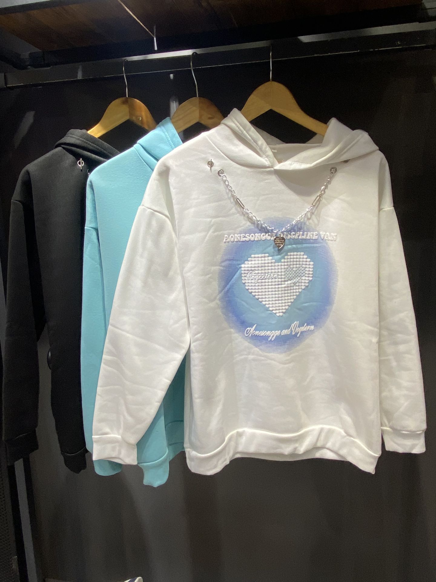 IMG_20251027_210543_685 هودی وارداتی - تصویر 1