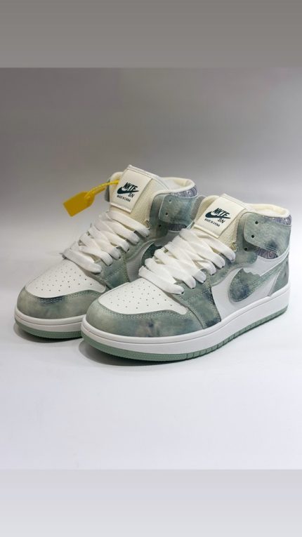 نایک ساقدار