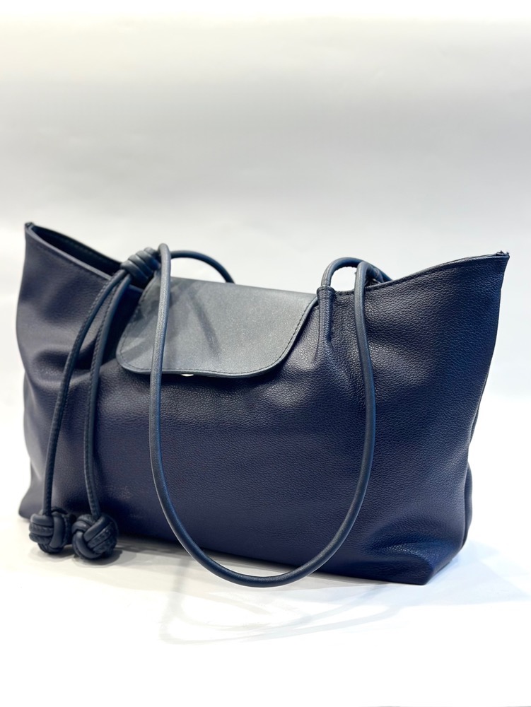 photo-output (7) کیف جادار منگوله دار - تصویر 1